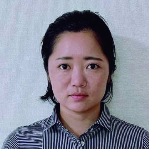 鈴木 由香里