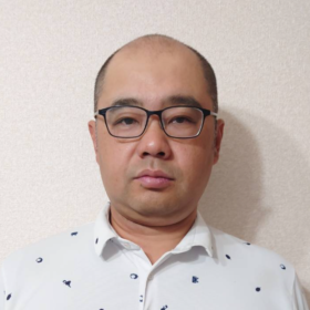 藤尾 泰弘